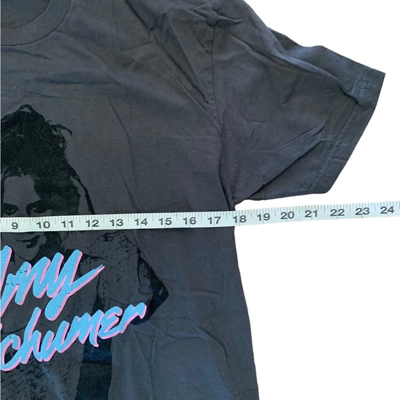 Amy Schumer T-shirt, graphic tee, gray shirt, size small - Picture 2 of 3